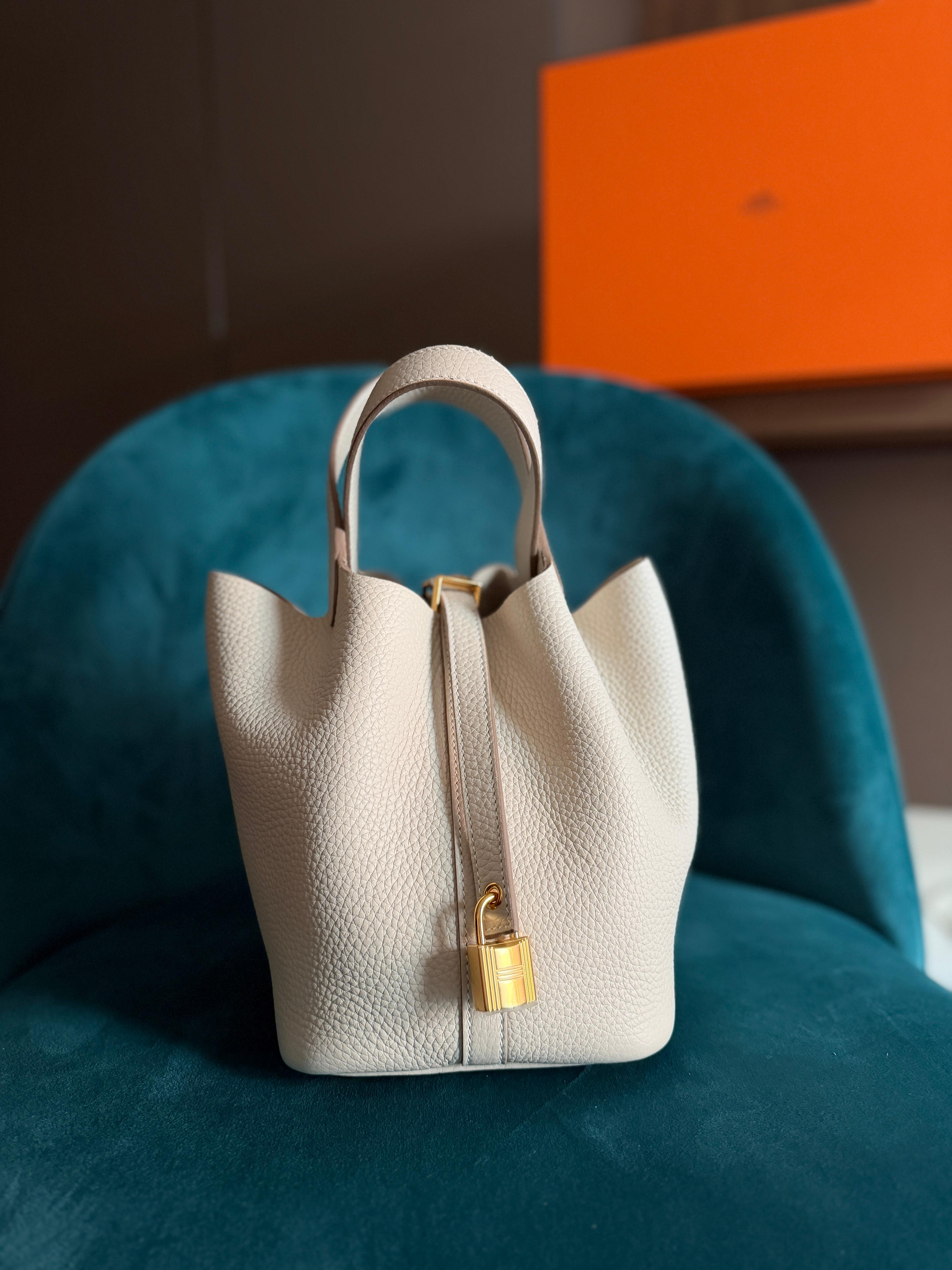 Hermès Picotin 18 colore Craie in pelle Clemence con hardware dorato